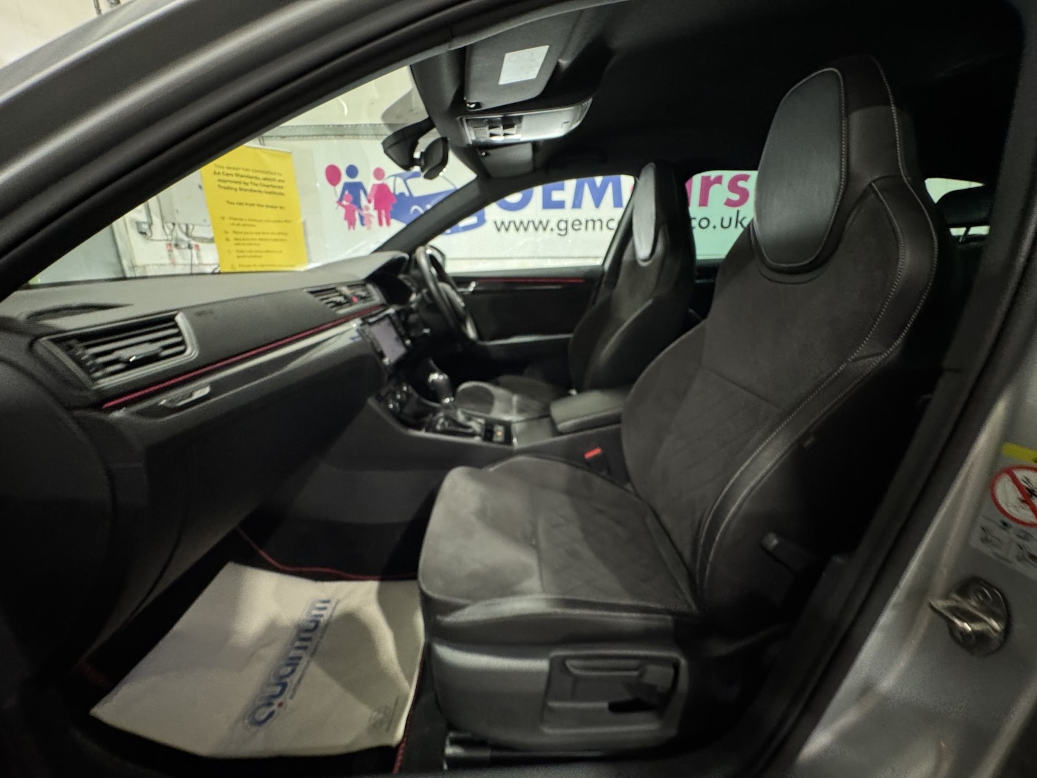 Used Skoda Superb 2017 for sale - 76725693: Photo 61