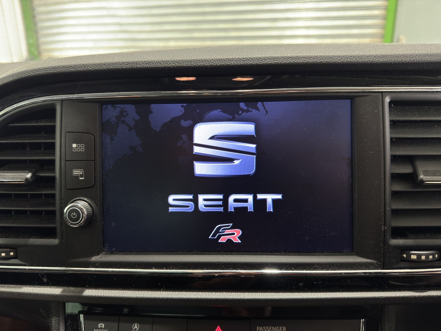 Used SEAT Leon 2017 for sale - 77931294: Photo 30