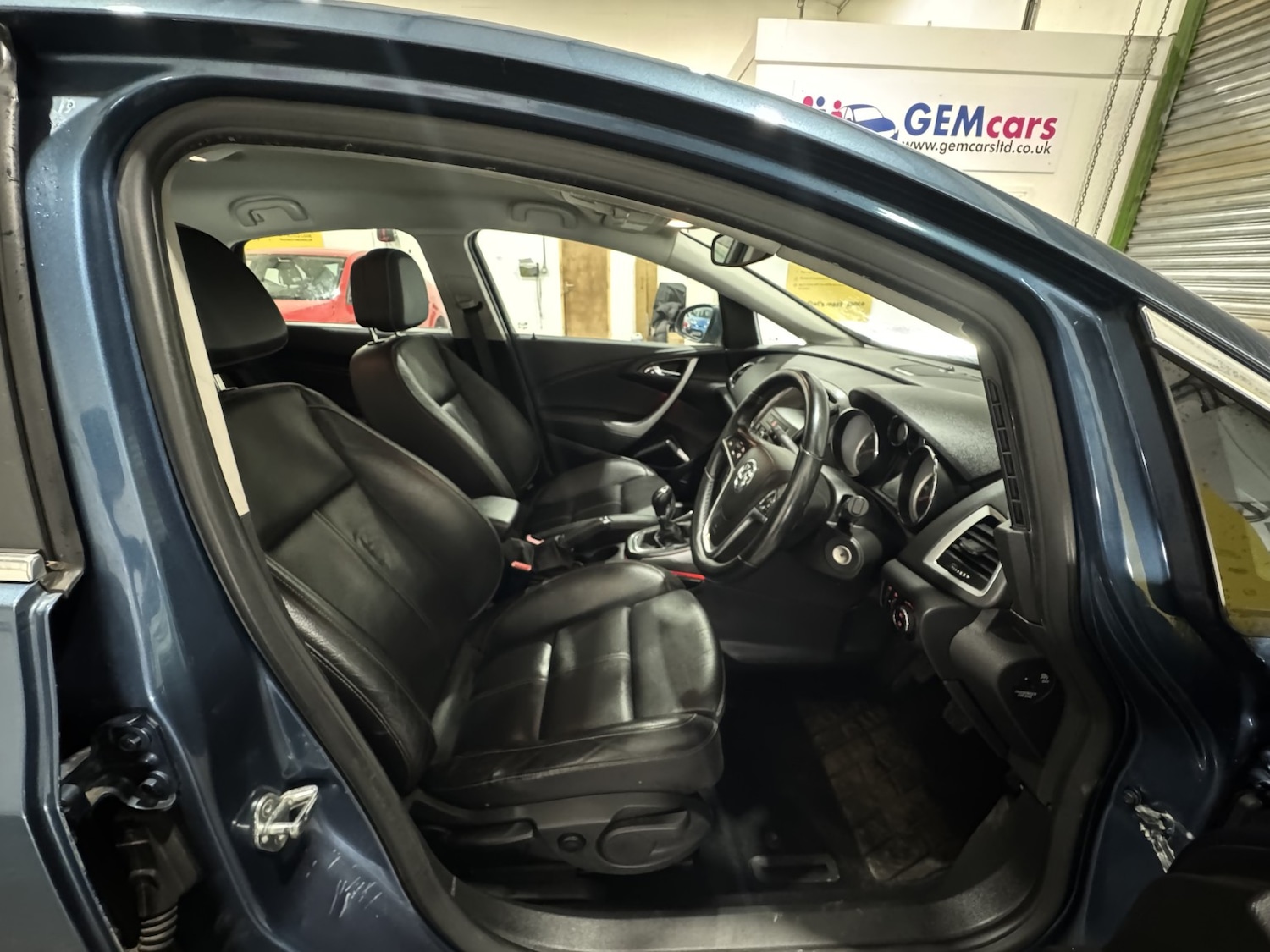 Used Vauxhall Astra 2013 for sale - 76836945: Photo 22