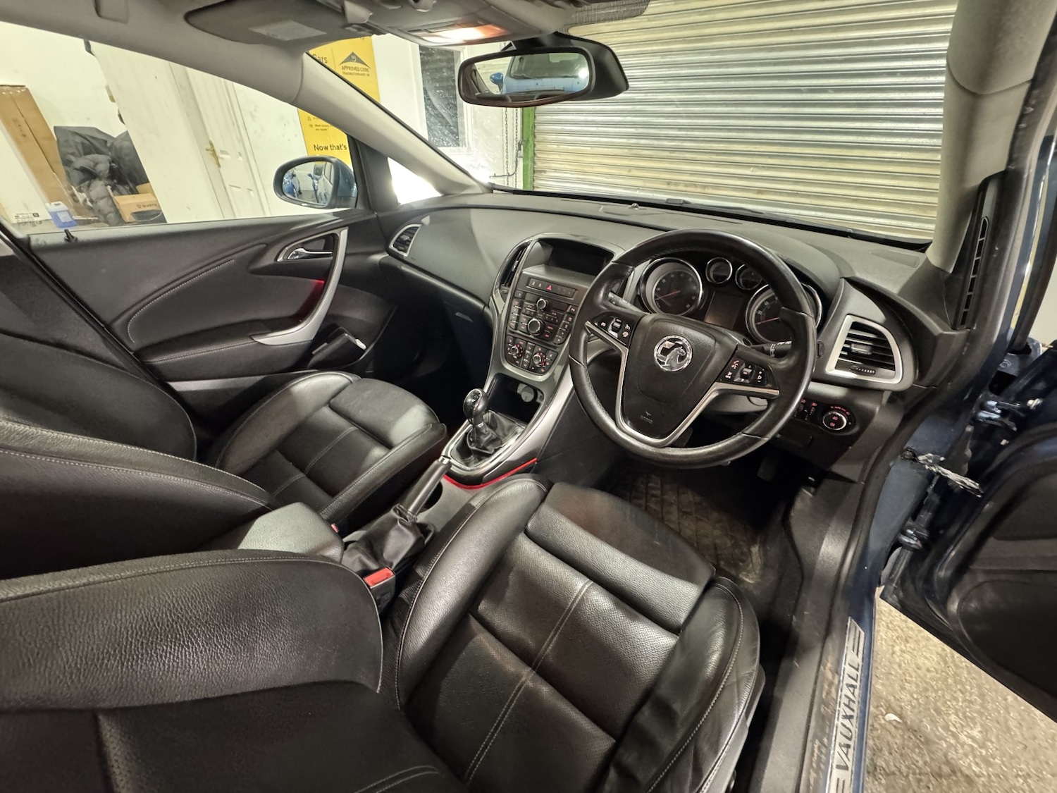 Used Vauxhall Astra 2013 for sale - 76836945: Photo 26