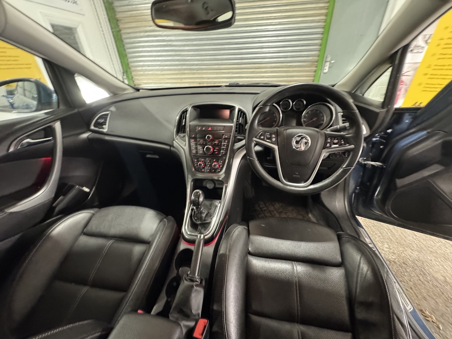 Used Vauxhall Astra 2013 for sale - 76836945: Photo 27