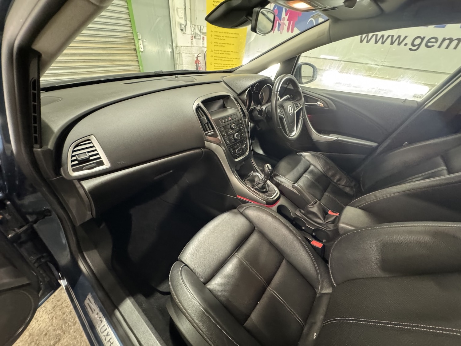 Used Vauxhall Astra 2013 for sale - 76836945: Photo 58