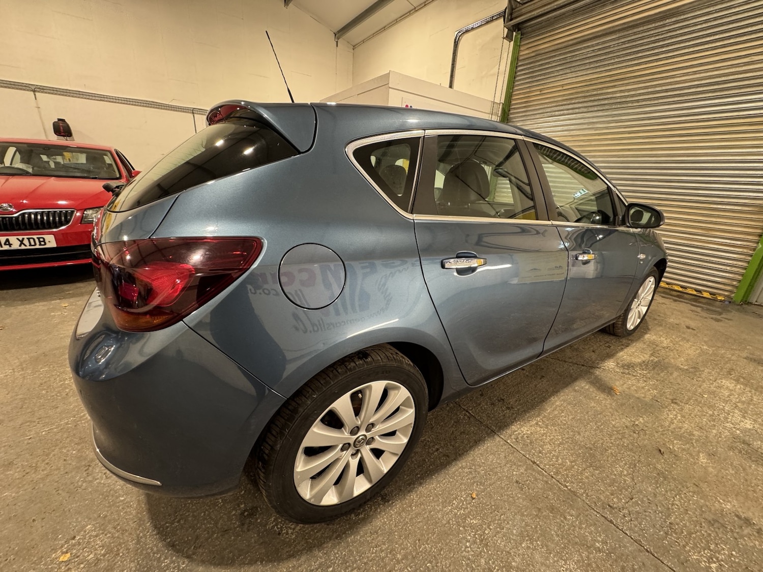 Used Vauxhall Astra 2013 for sale - 76836945: Photo 7