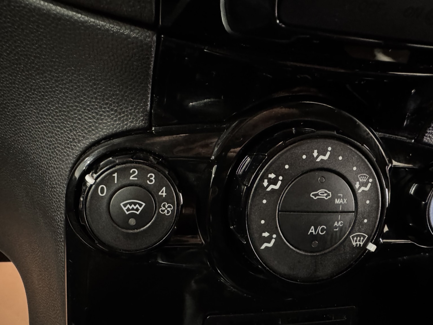 Used Ford Fiesta 2016 for sale - 77632426: Photo 36