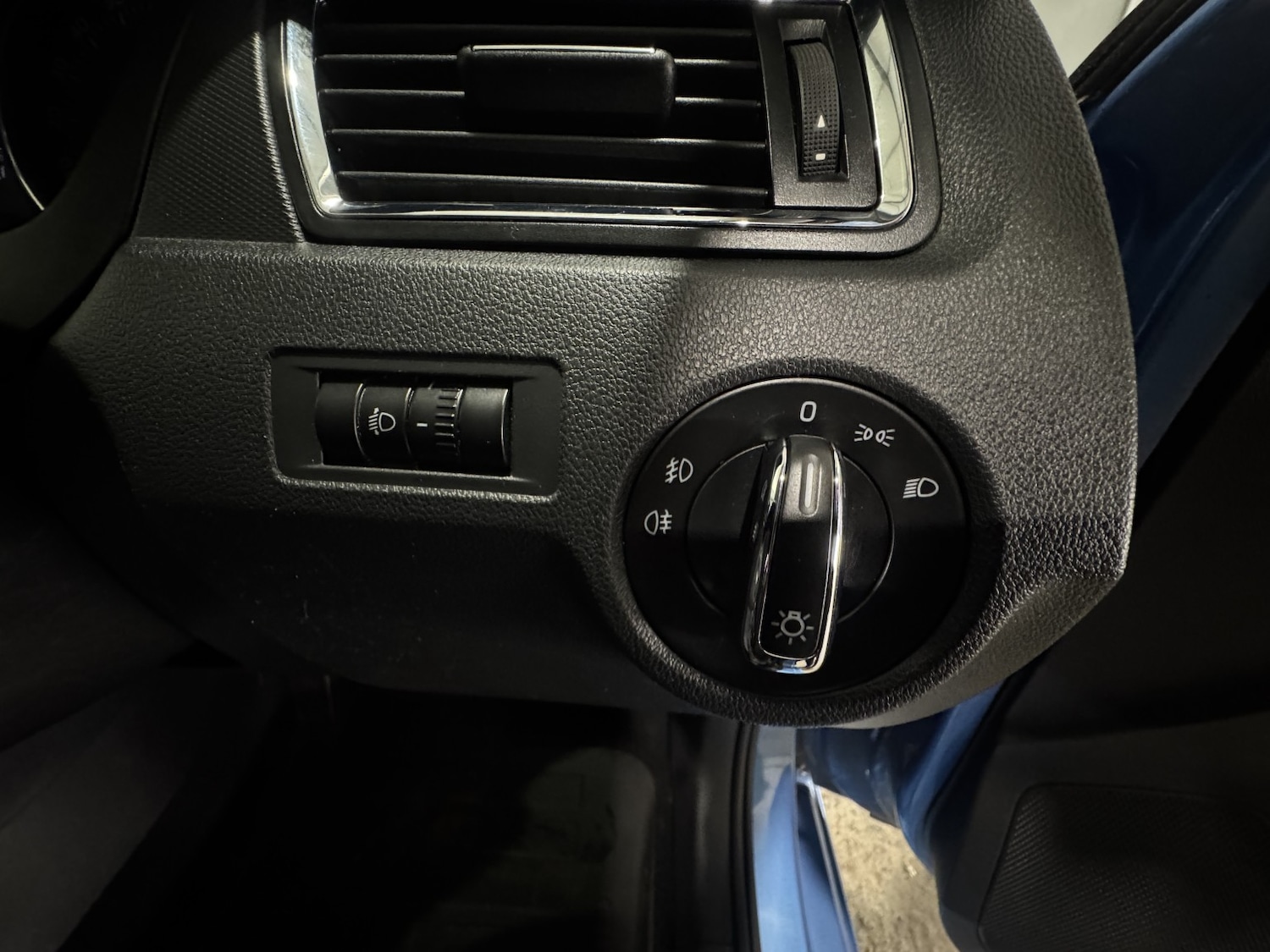 Used Skoda Rapid 2013 for sale - 78004586: Photo 29