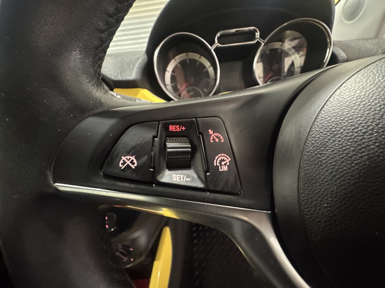 Used Vauxhall ADAM 2014 for sale - 76461549: Photo 34