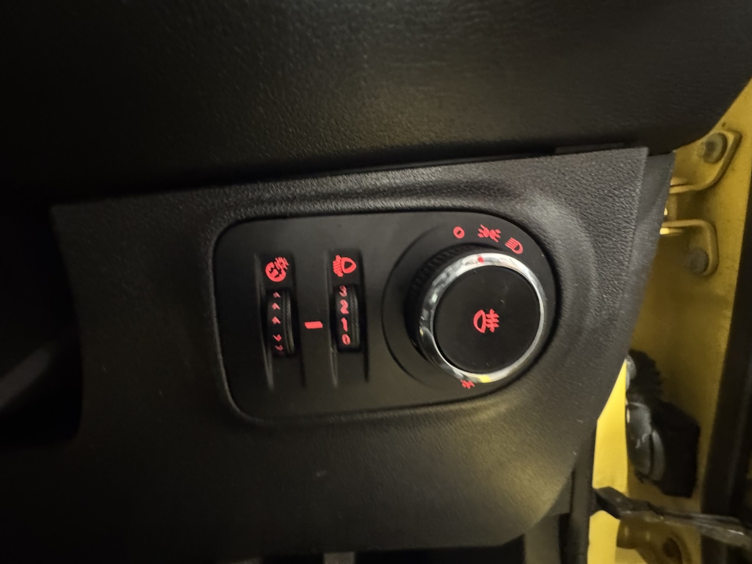 Used Vauxhall ADAM 2014 for sale - 76461549: Photo 35