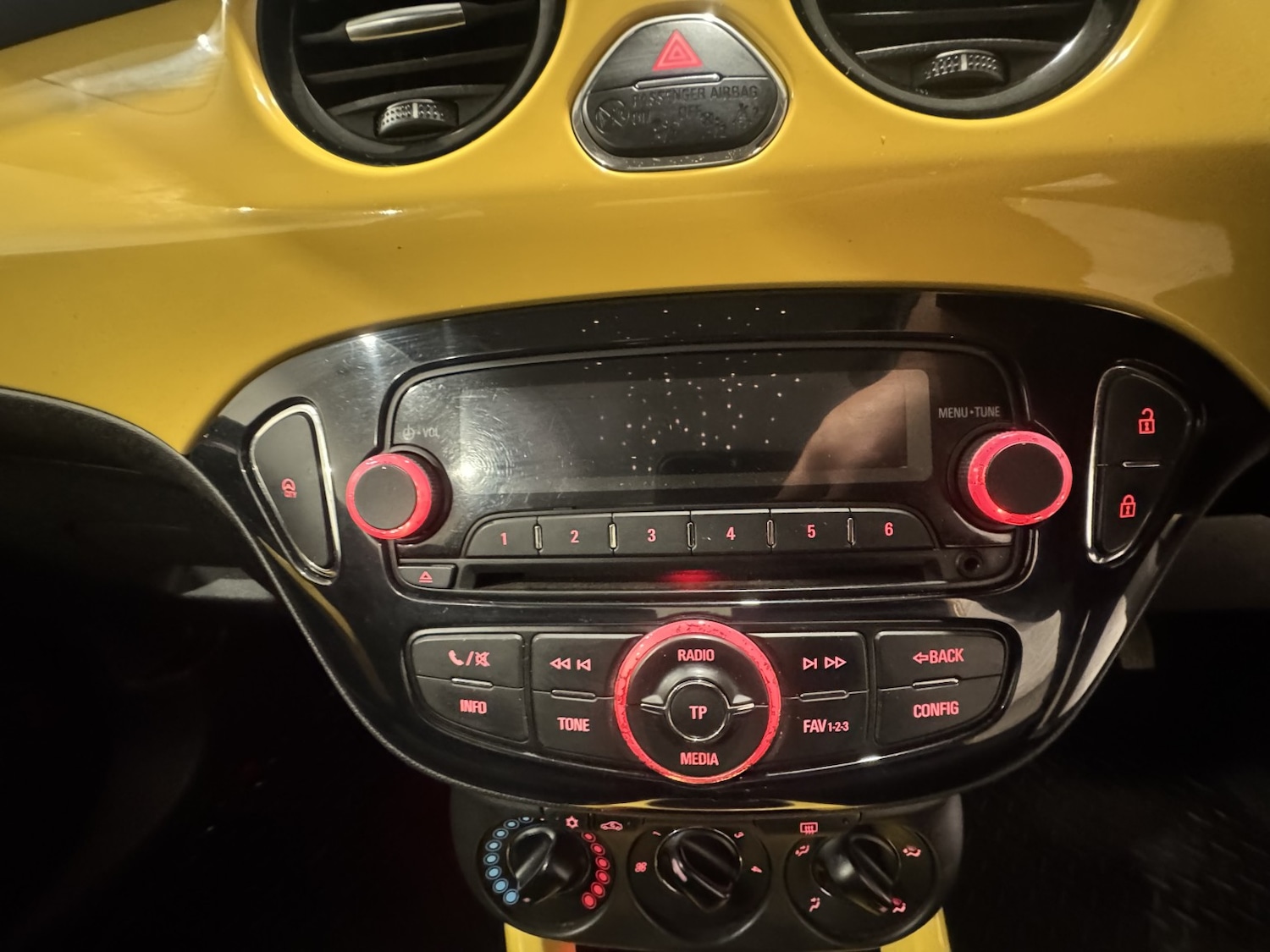 Used Vauxhall ADAM 2014 for sale - 76461549: Photo 39