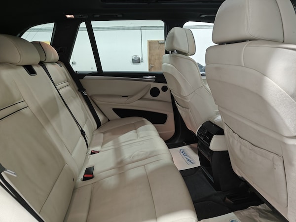 Used BMW X5 2011 for sale - 76249316: Photo 25