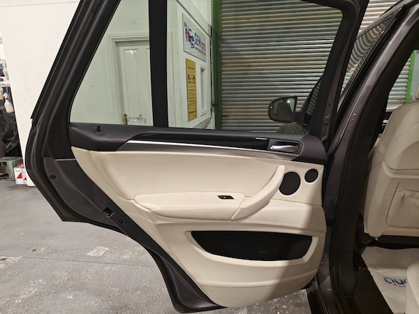 Used BMW X5 2011 for sale - 76249316: Photo 28