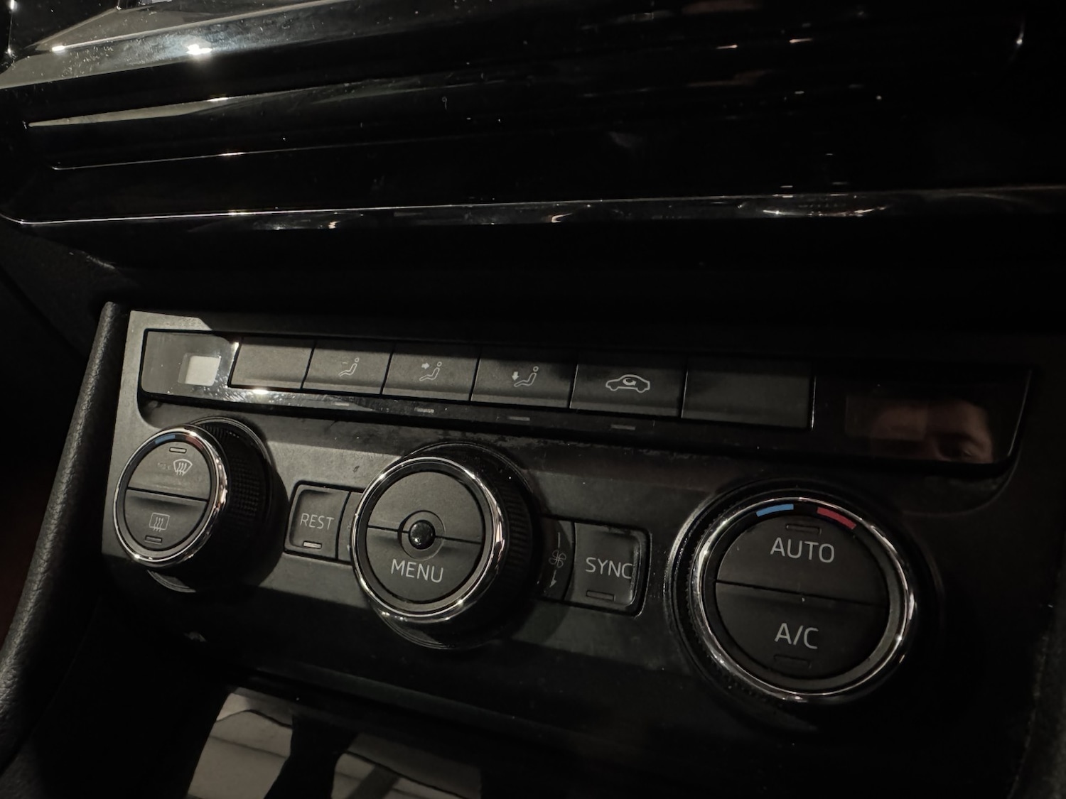 Used Skoda Superb 2016 for sale - 77953965: Photo 33