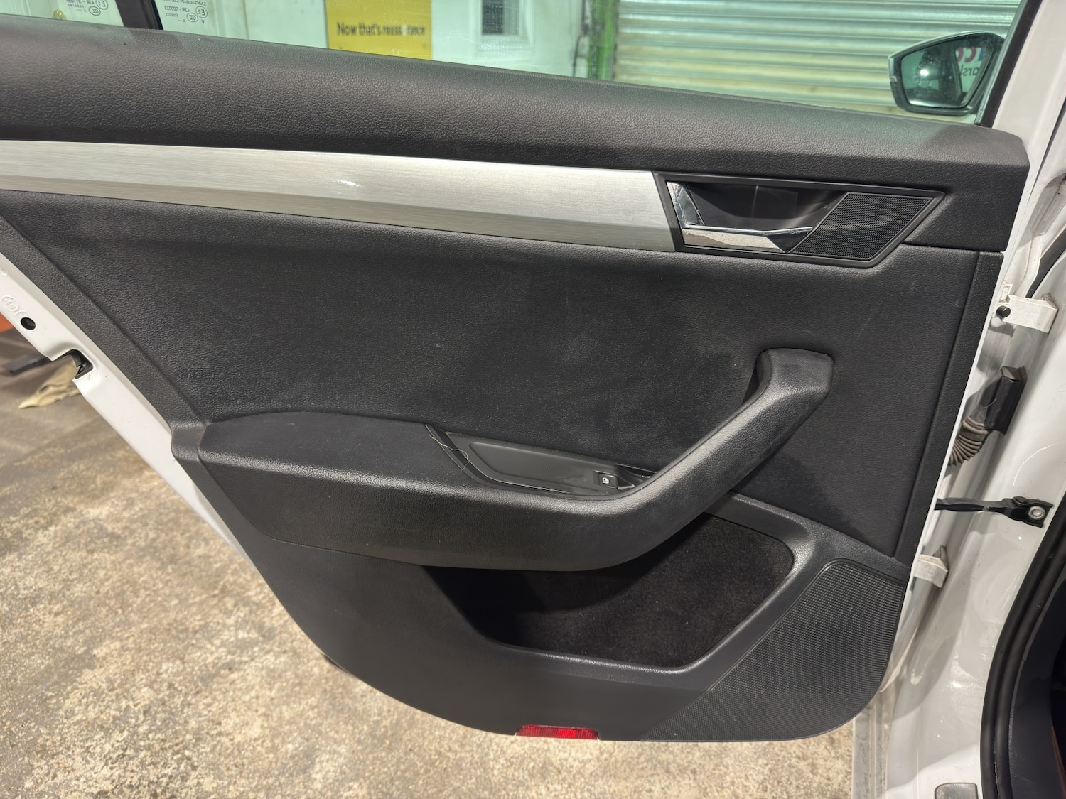 Used Skoda Superb 2016 for sale - 77953965: Photo 43