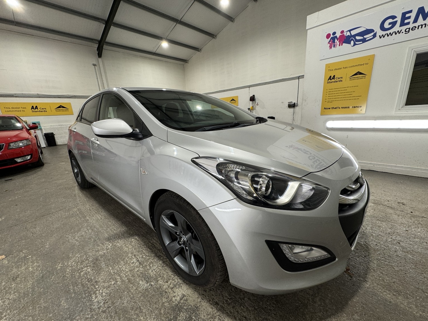 Used Hyundai i30 2013 for sale - 76945554: Photo 4