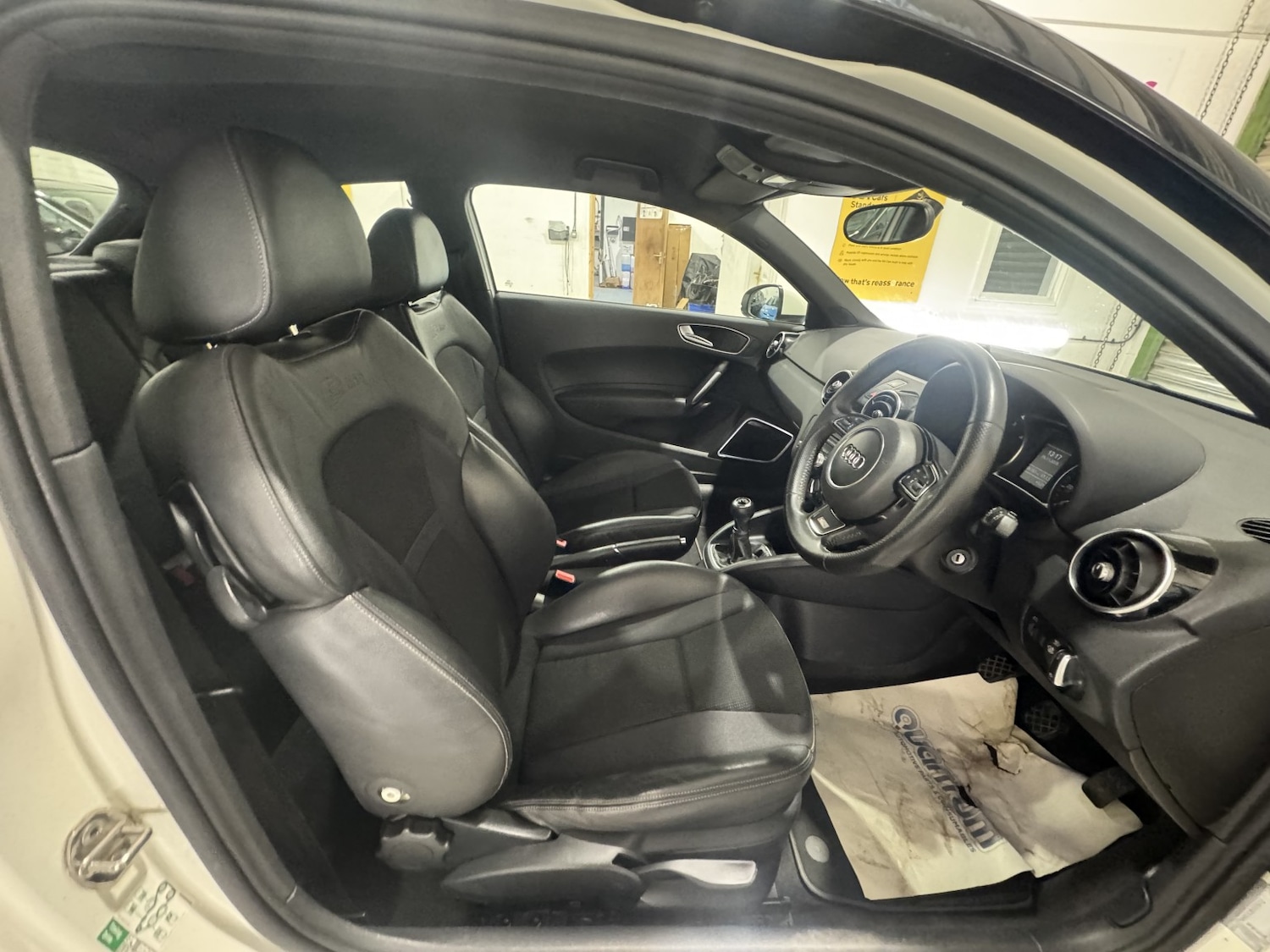 Used Audi A1 2011 for sale - 76769815: Photo 25