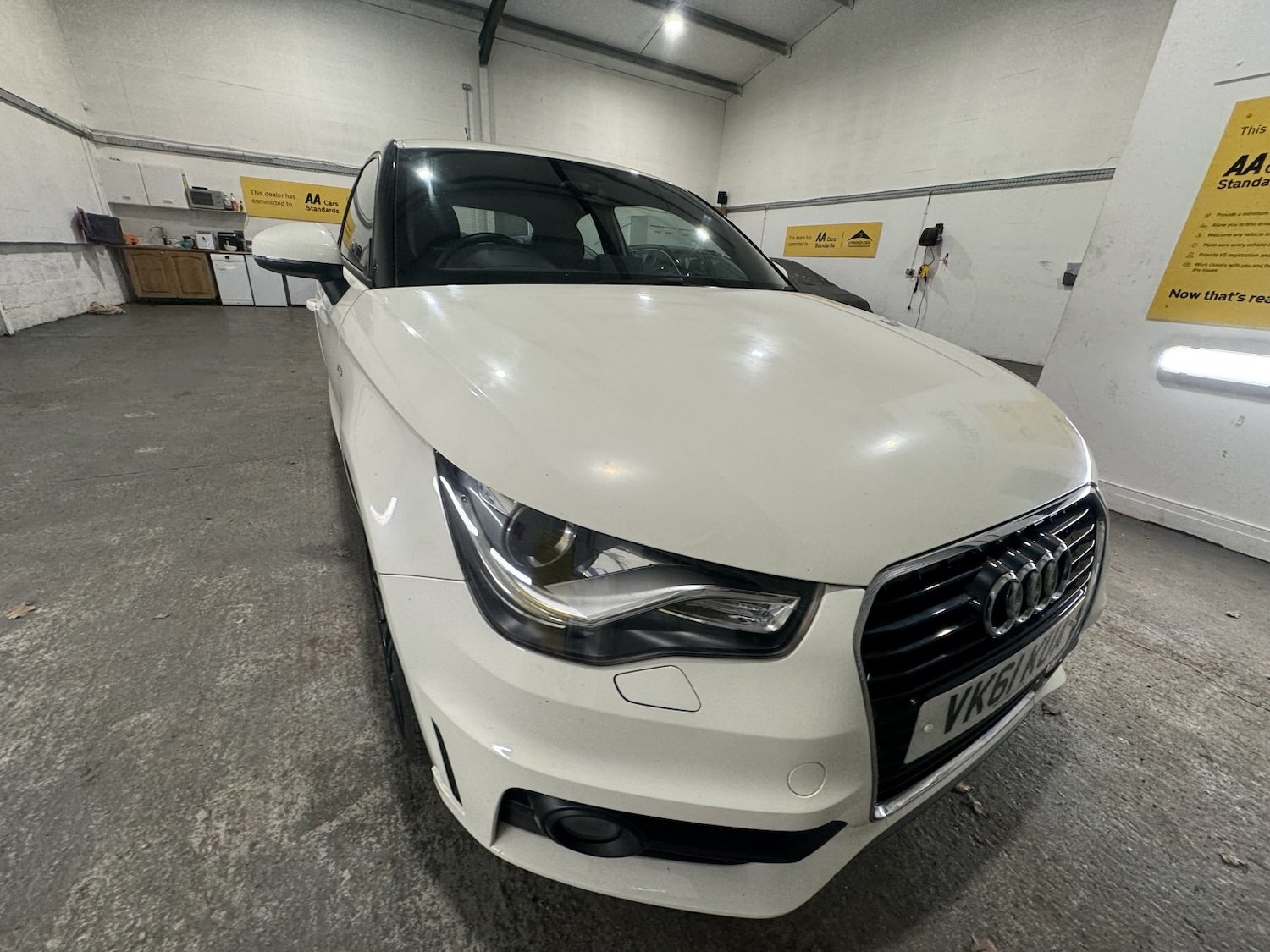 Used Audi A1 2011 for sale - 76769815: Photo 4