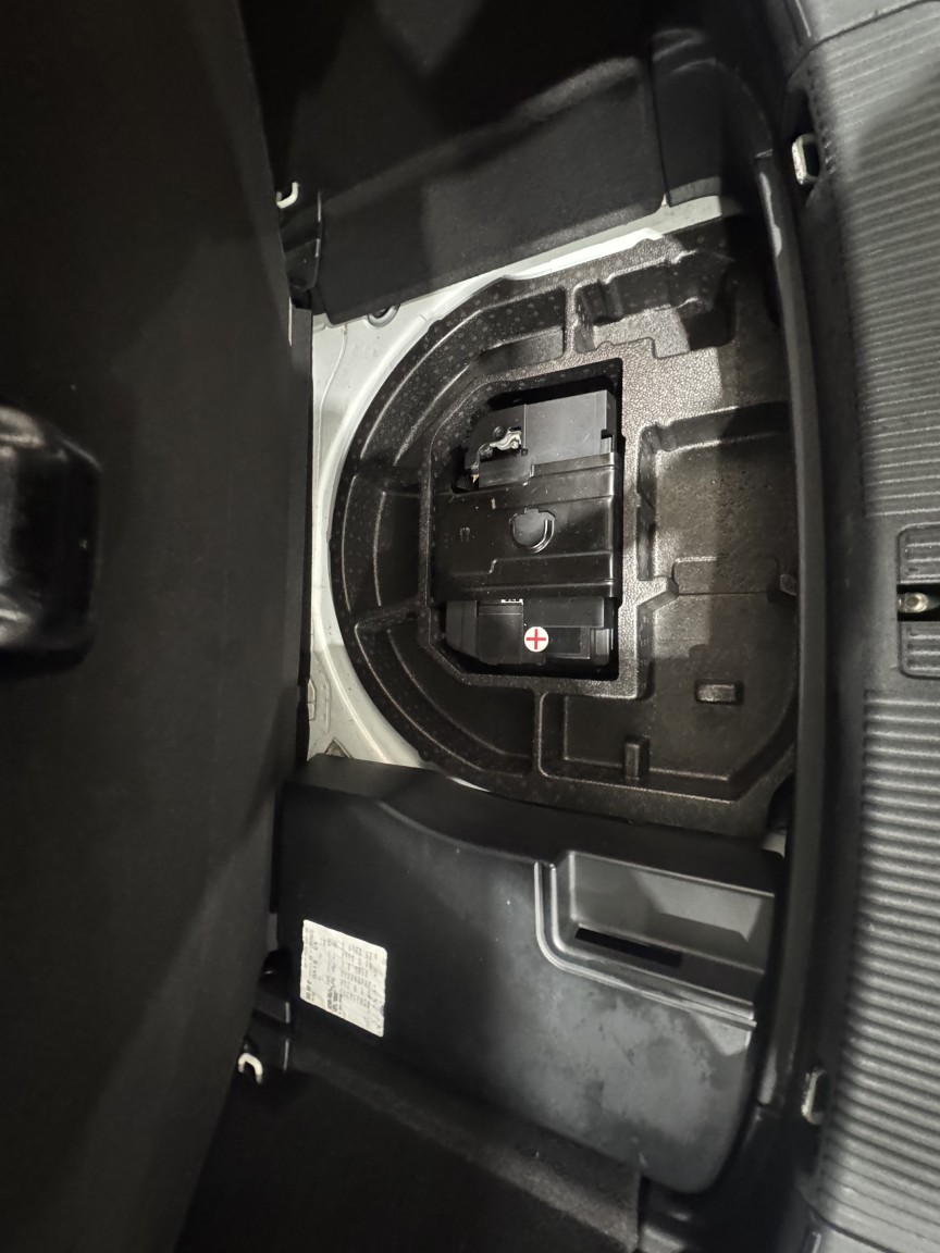 Used Audi A1 2011 for sale - 76769815: Photo 48