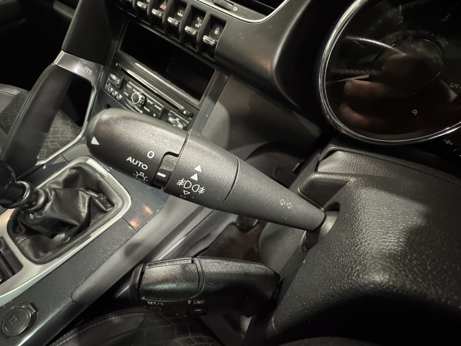 Used Peugeot 3008 2016 for sale - 76692813: Photo 30