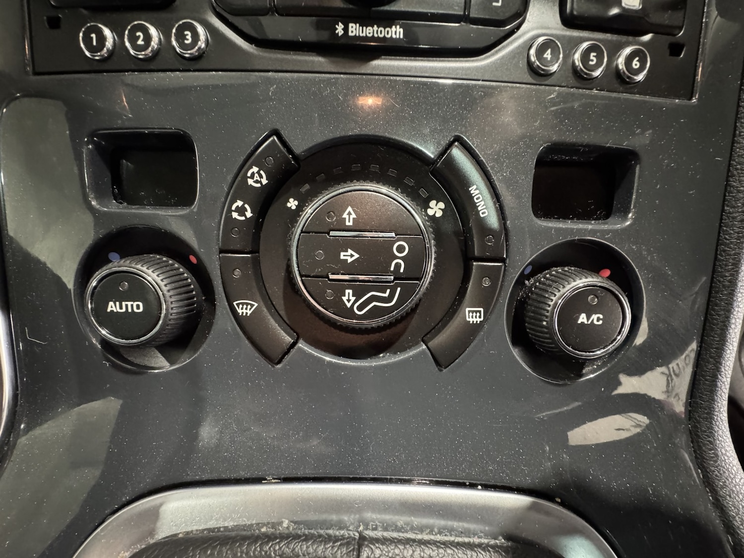 Used Peugeot 3008 2016 for sale - 76692813: Photo 35