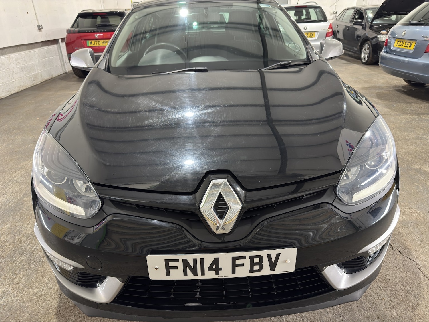 Used Renault Megane 2014 for sale - 77749945: Photo 2