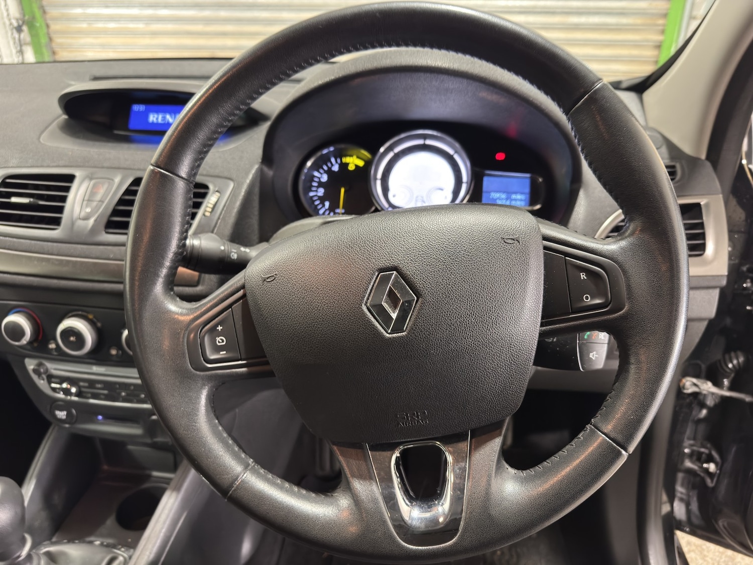 Used Renault Megane 2014 for sale - 77749945: Photo 27