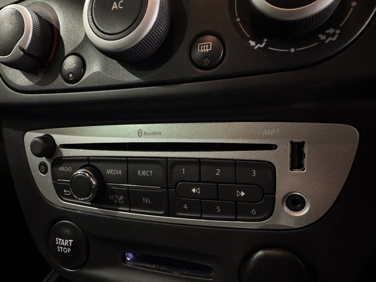 Used Renault Megane 2014 for sale - 77749945: Photo 32