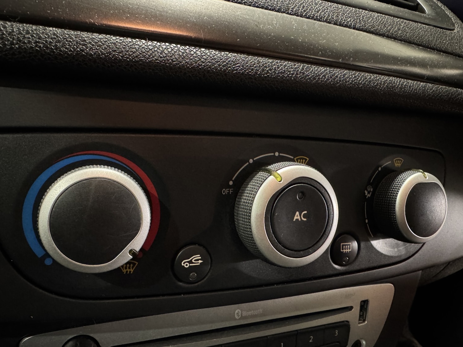 Used Renault Megane 2014 for sale - 77749945: Photo 34