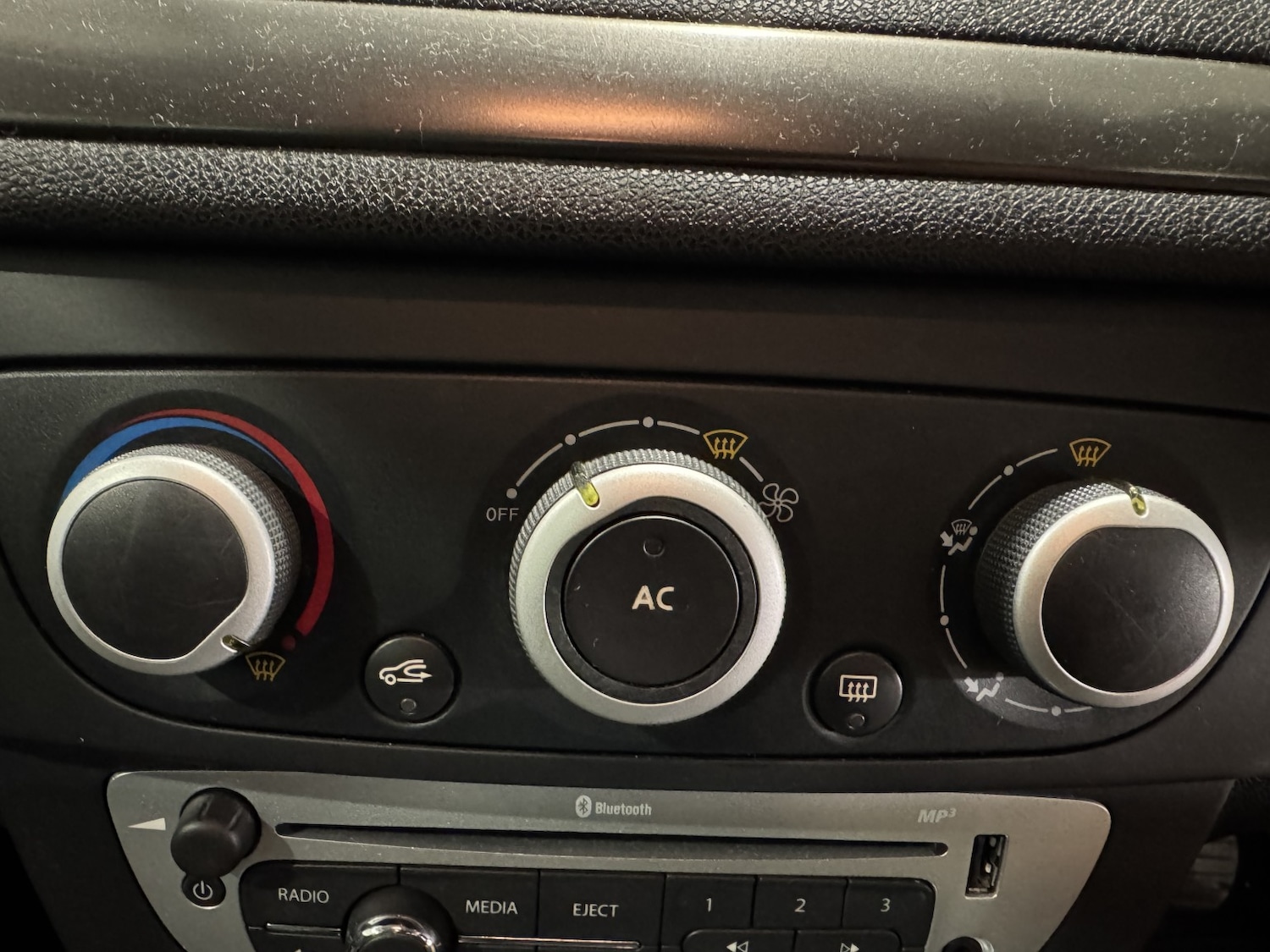 Used Renault Megane 2014 for sale - 77749945: Photo 35