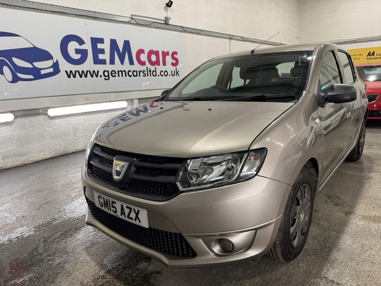 Used Dacia Sandero 2015 for sale - 77289088: Photo 1