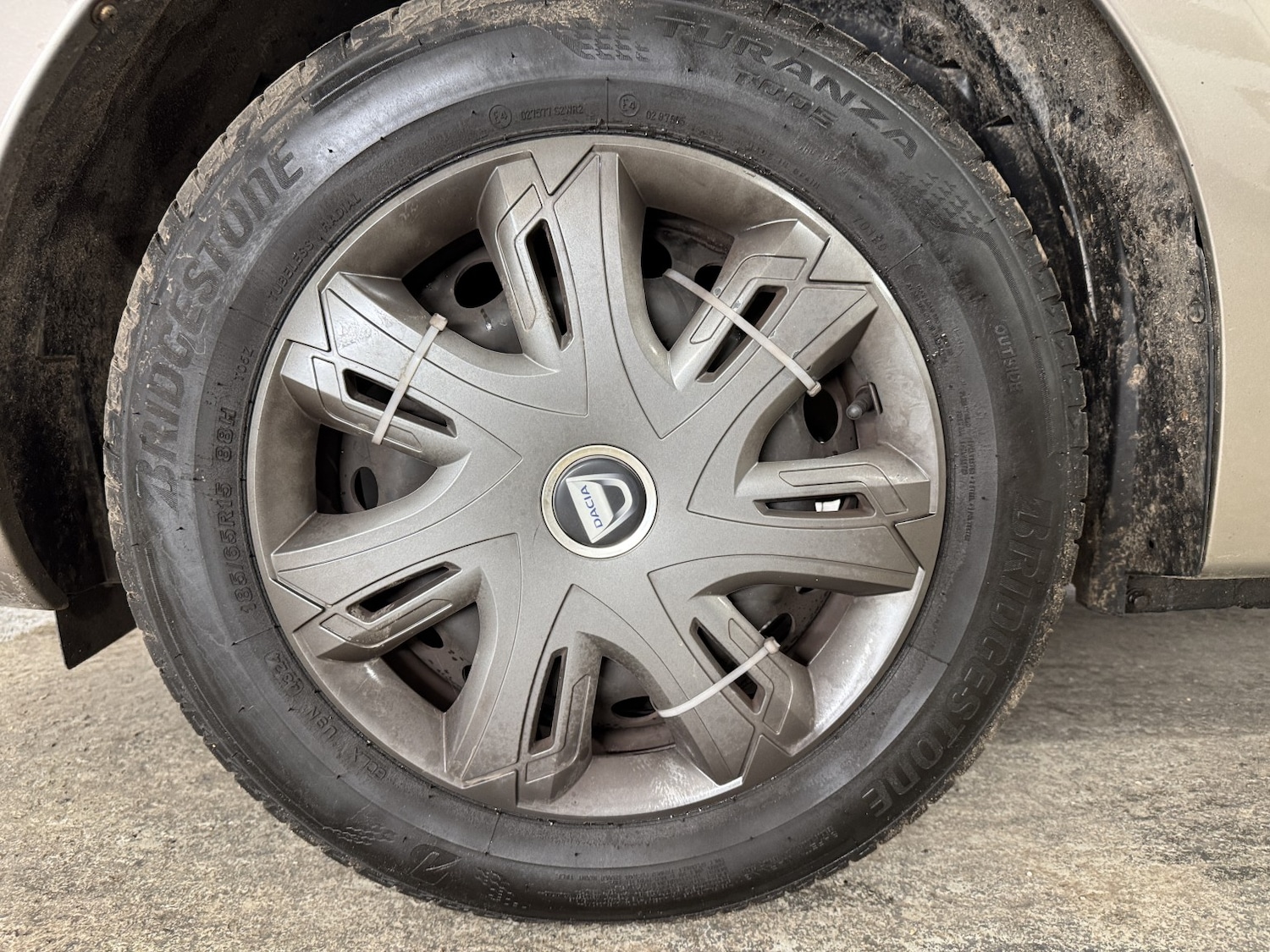 Used Dacia Sandero 2015 for sale - 77289088: Photo 10