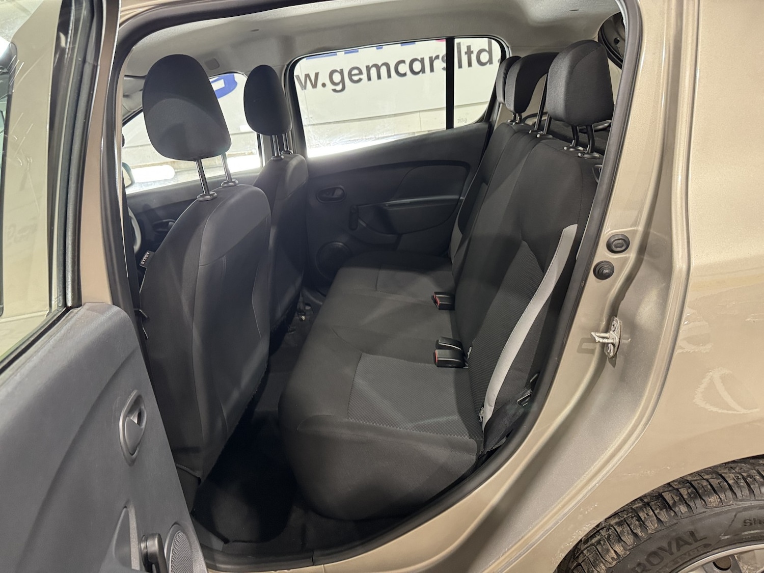 Used Dacia Sandero 2015 for sale - 77289088: Photo 38