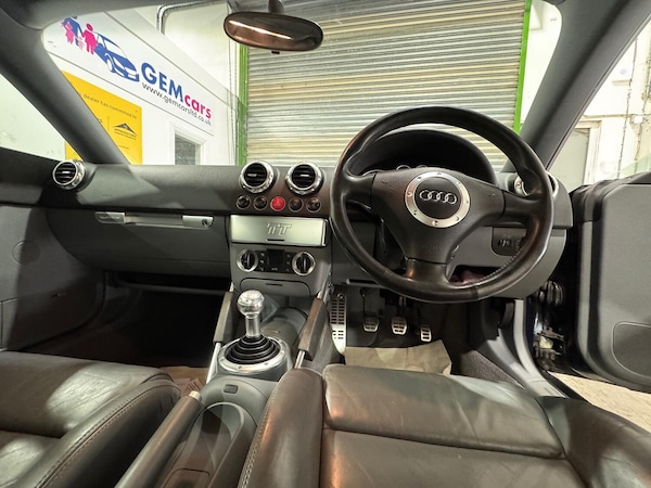 Used Audi TT 2005 for sale - 75266589: Photo 25