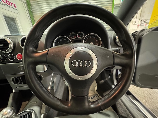 Used Audi TT 2005 for sale - 75266589: Photo 27