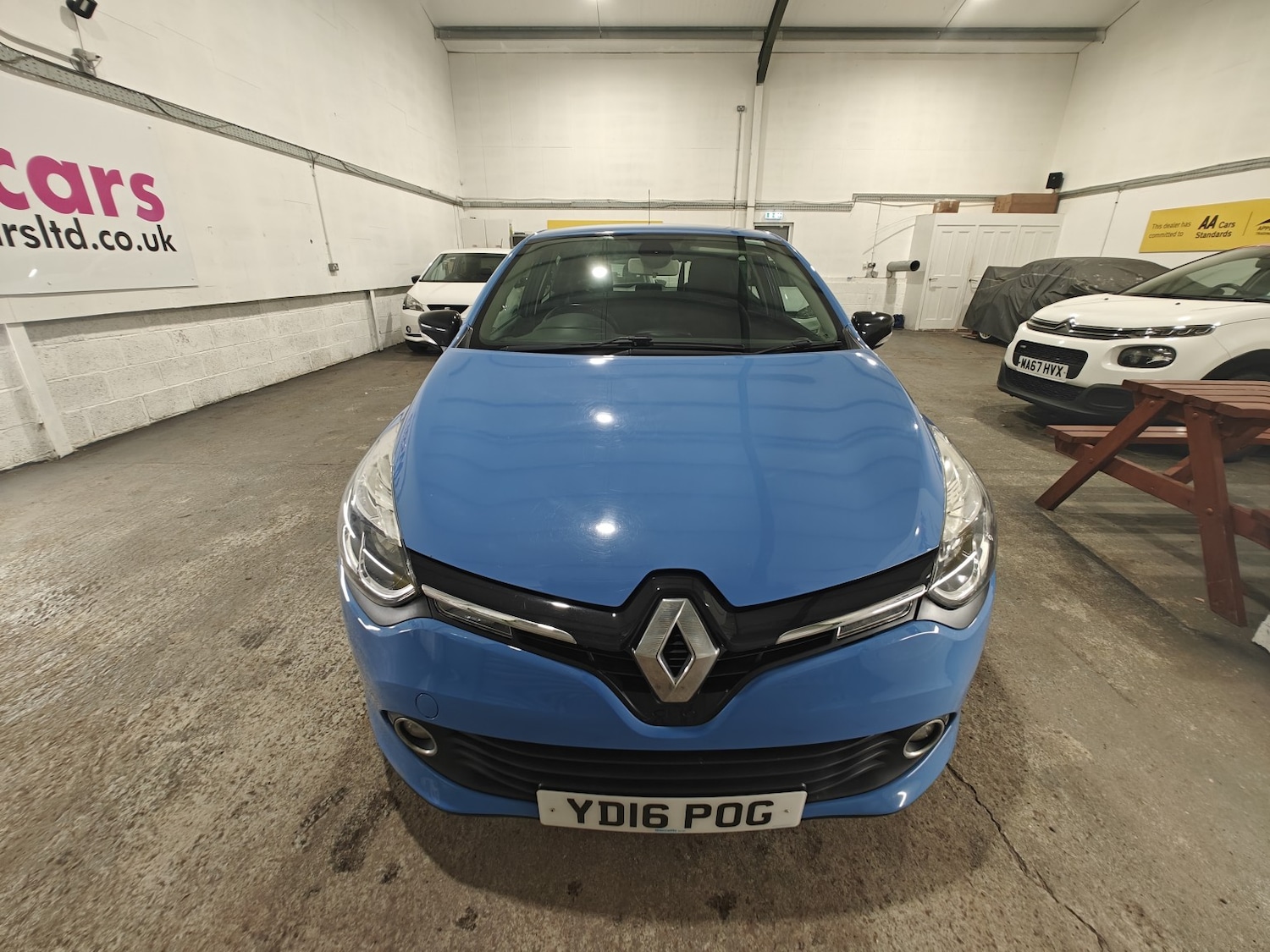 Used Renault Clio 2016 for sale - 77398345: Photo 2