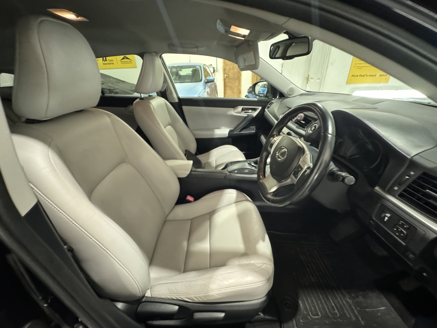 Used Lexus CT 2012 for sale - 76579957: Photo 24