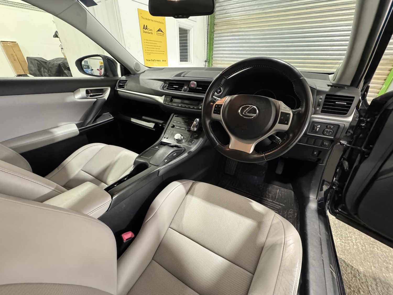 Used Lexus CT 2012 for sale - 76579957: Photo 27