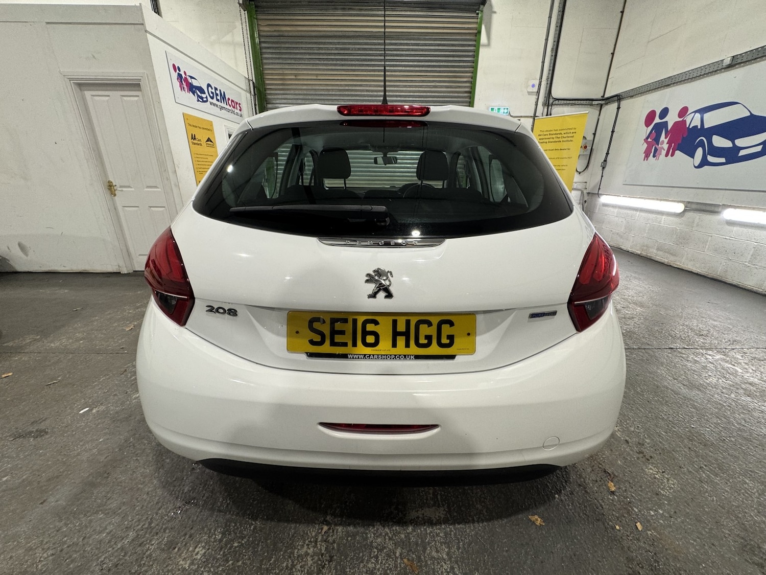 Used Peugeot 208 2016 for sale - 76656161: Photo 10