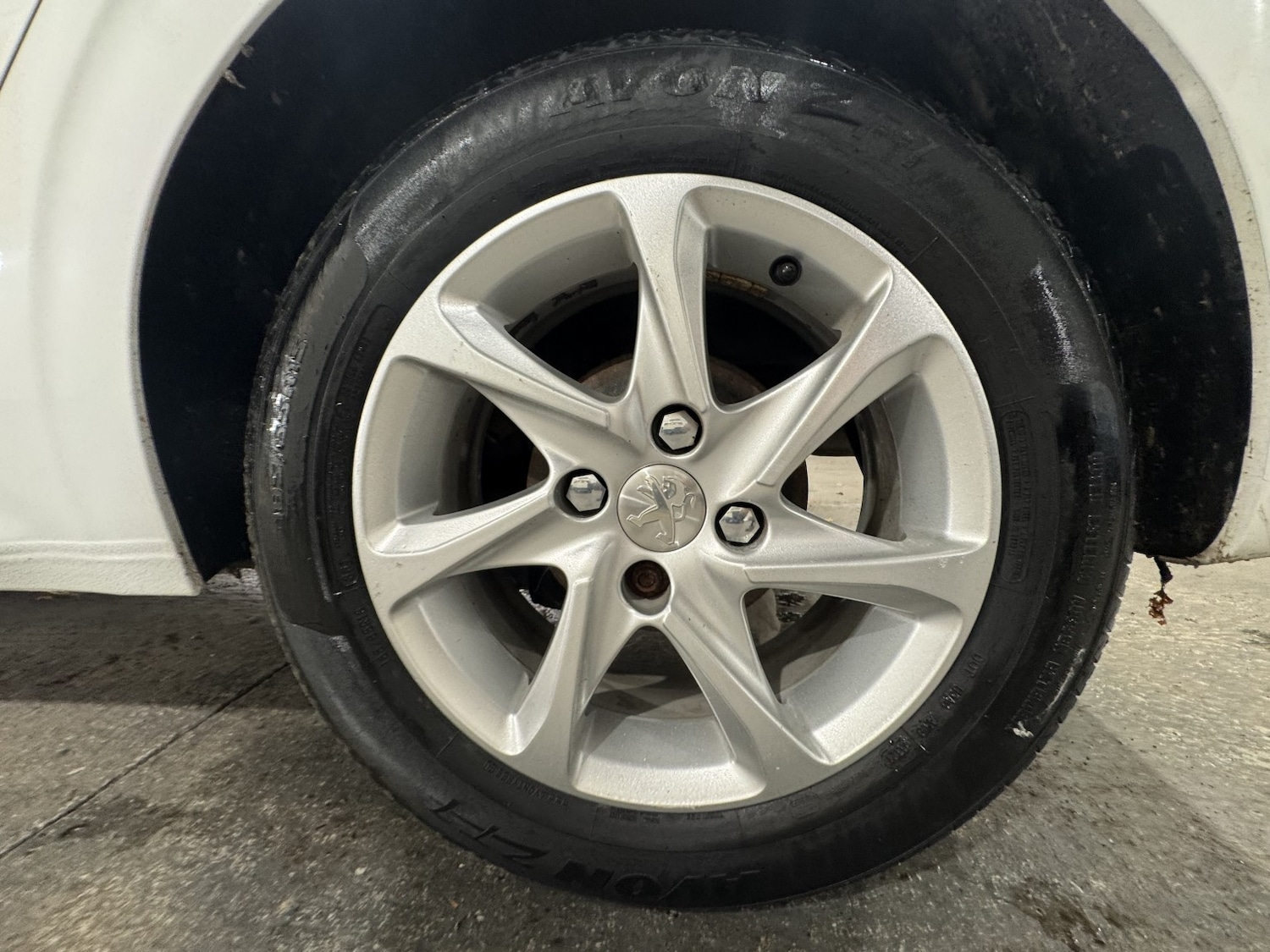 Used Peugeot 208 2016 for sale - 76656161: Photo 17