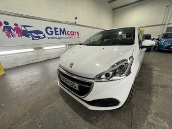 Used Peugeot 208 2016 for sale - 76656161: Photo