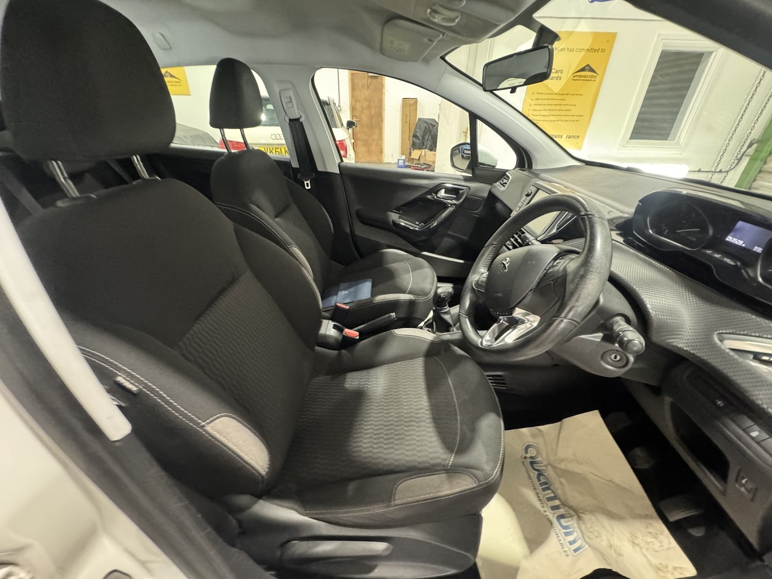 Used Peugeot 208 2016 for sale - 76656161: Photo 23