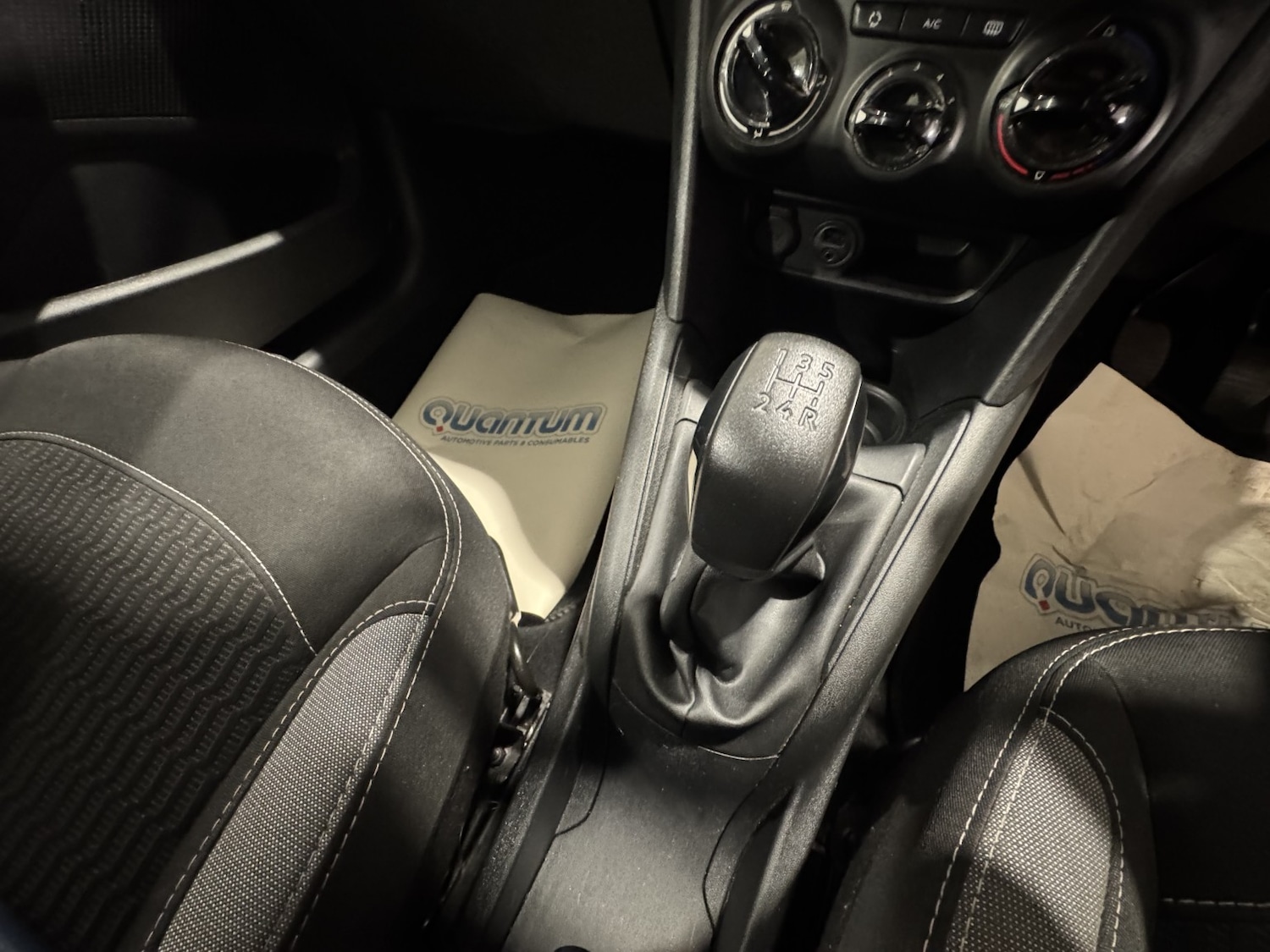 Used Peugeot 208 2016 for sale - 76656161: Photo 36