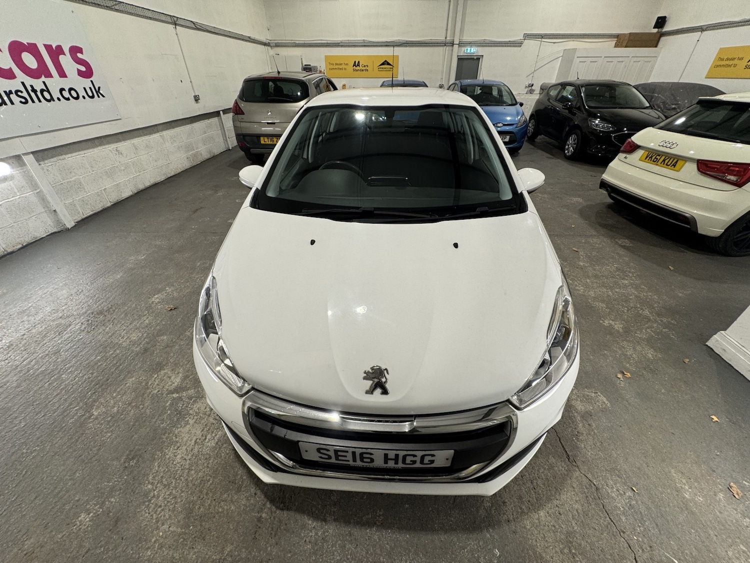 Used Peugeot 208 2016 for sale - 76656161: Photo 4
