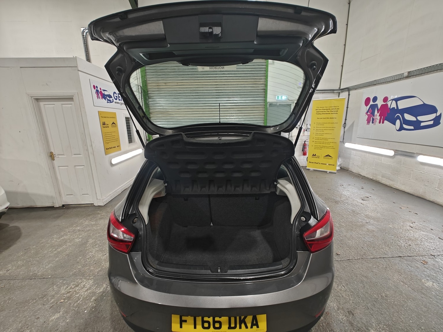 Used SEAT Ibiza 2017 for sale - 76751881: Photo 24