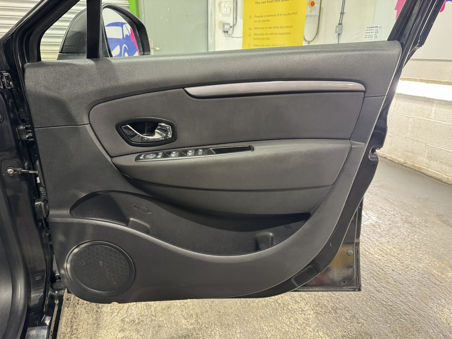 Used Renault Scenic 2016 for sale - 77289083: Photo 15