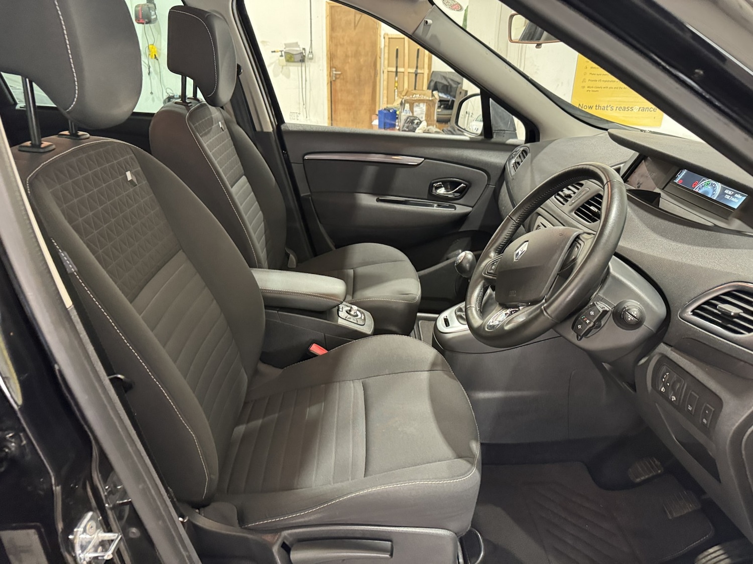 Used Renault Scenic 2016 for sale - 77289083: Photo 19