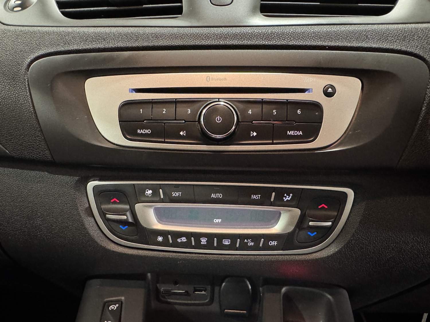 Used Renault Scenic 2016 for sale - 77289083: Photo 34