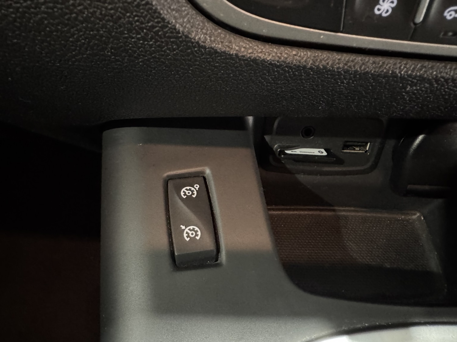 Used Renault Scenic 2016 for sale - 77289083: Photo 40