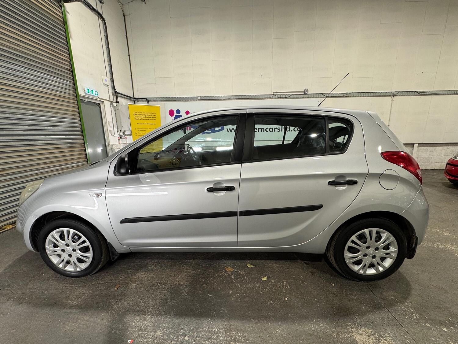 Used Hyundai i20 2009 for sale - 76794287: Photo 13