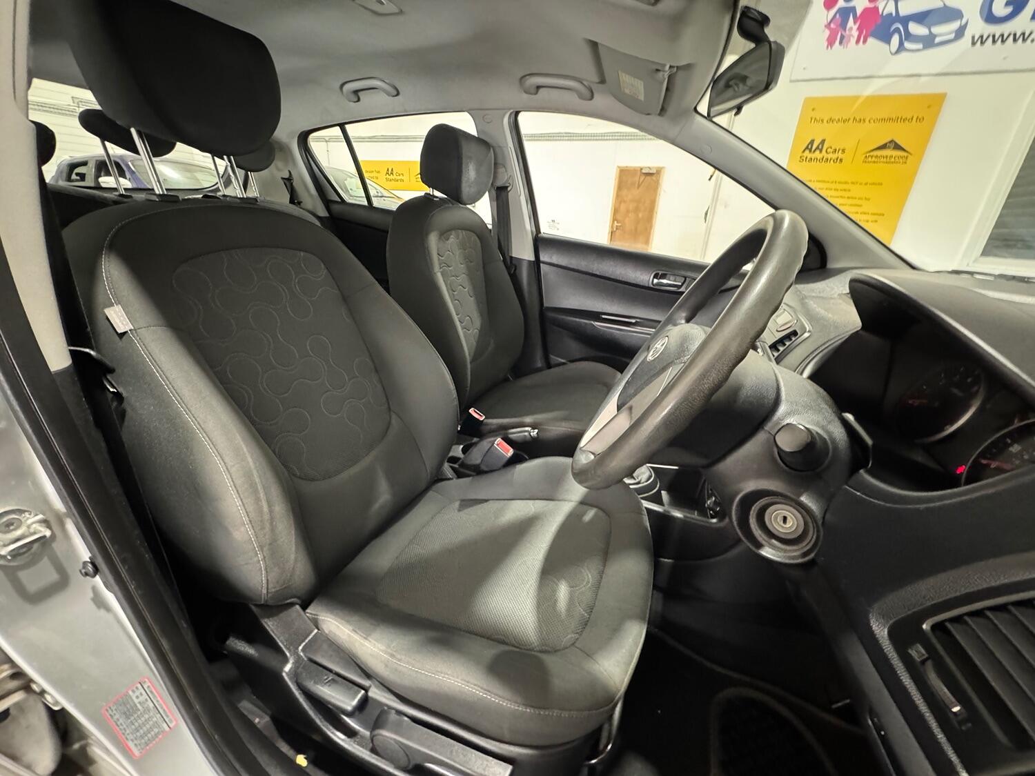 Used Hyundai i20 2009 for sale - 76794287: Photo 25