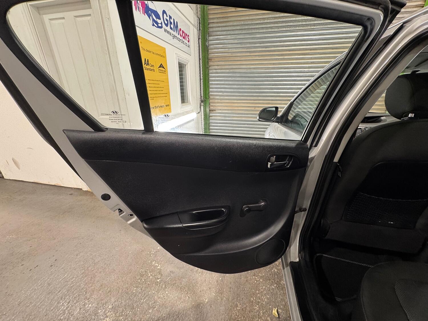 Used Hyundai i20 2009 for sale - 76794287: Photo 42