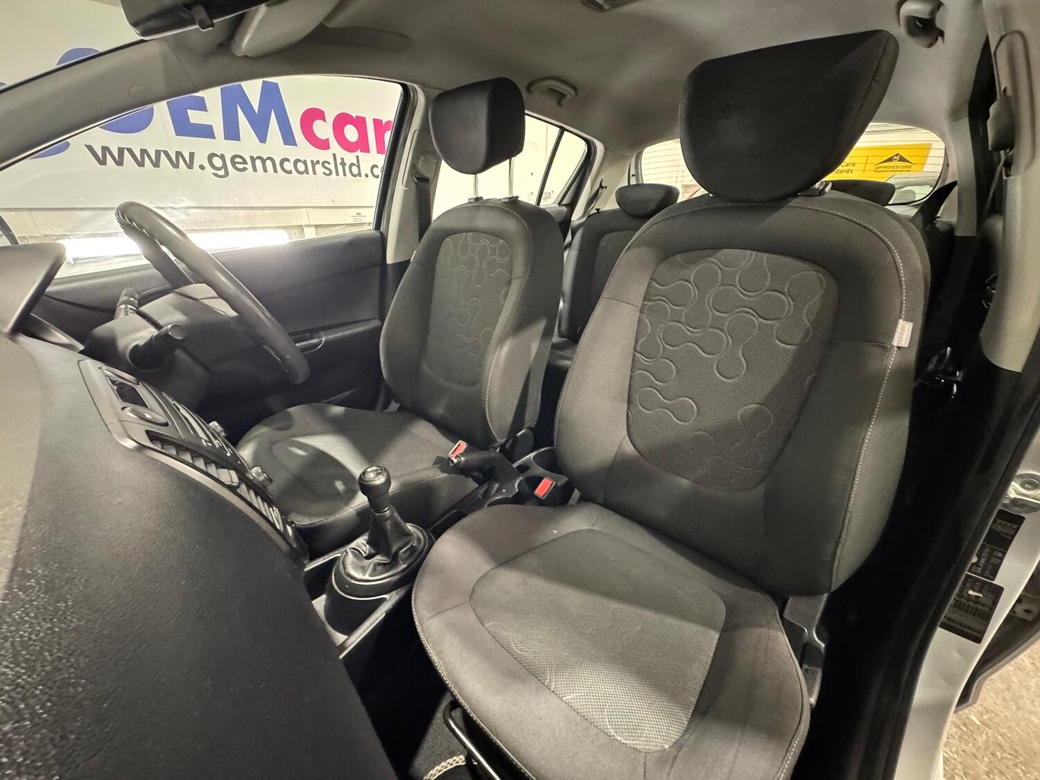 Used Hyundai i20 2009 for sale - 76794287: Photo 53